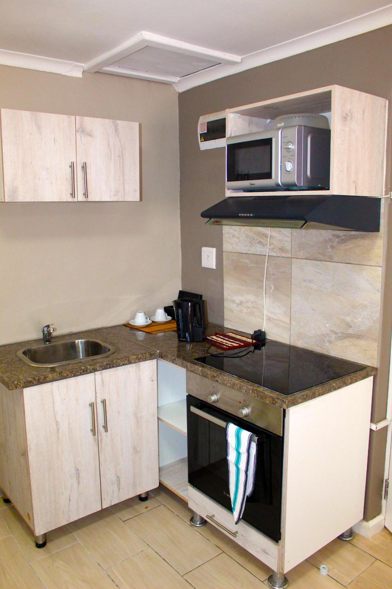 103Onwallace Self Catering Guest House Cape Town Bagian luar foto
