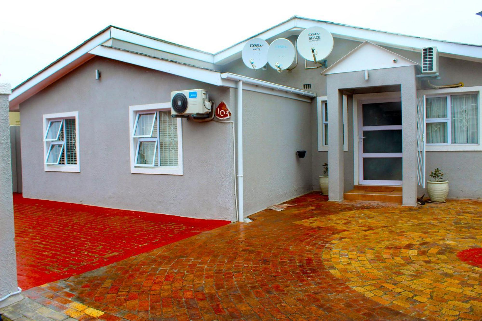 103Onwallace Self Catering Guest House Cape Town Bagian luar foto