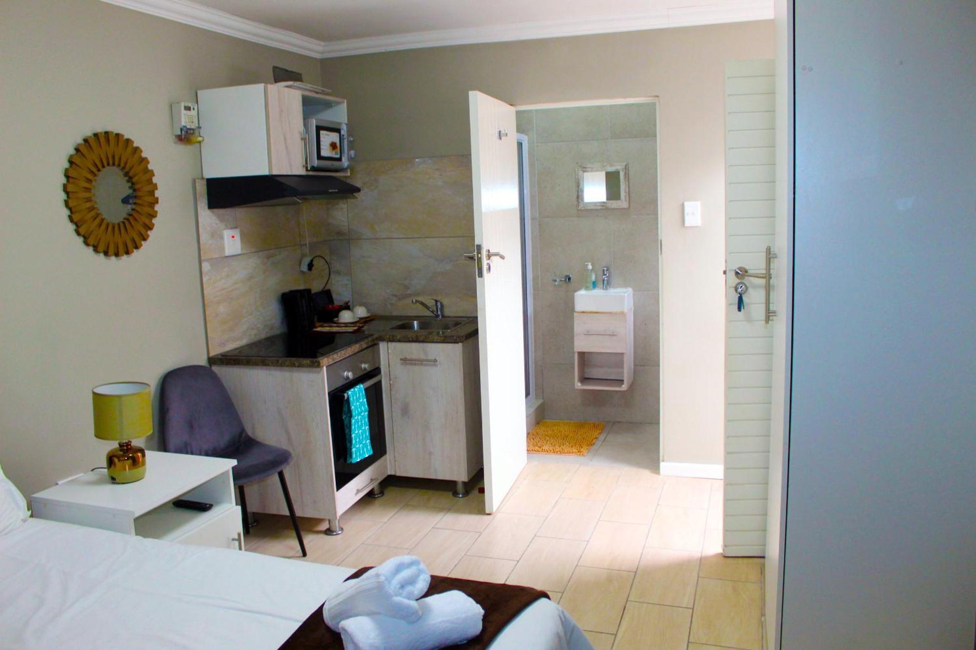 103Onwallace Self Catering Guest House Cape Town Bagian luar foto