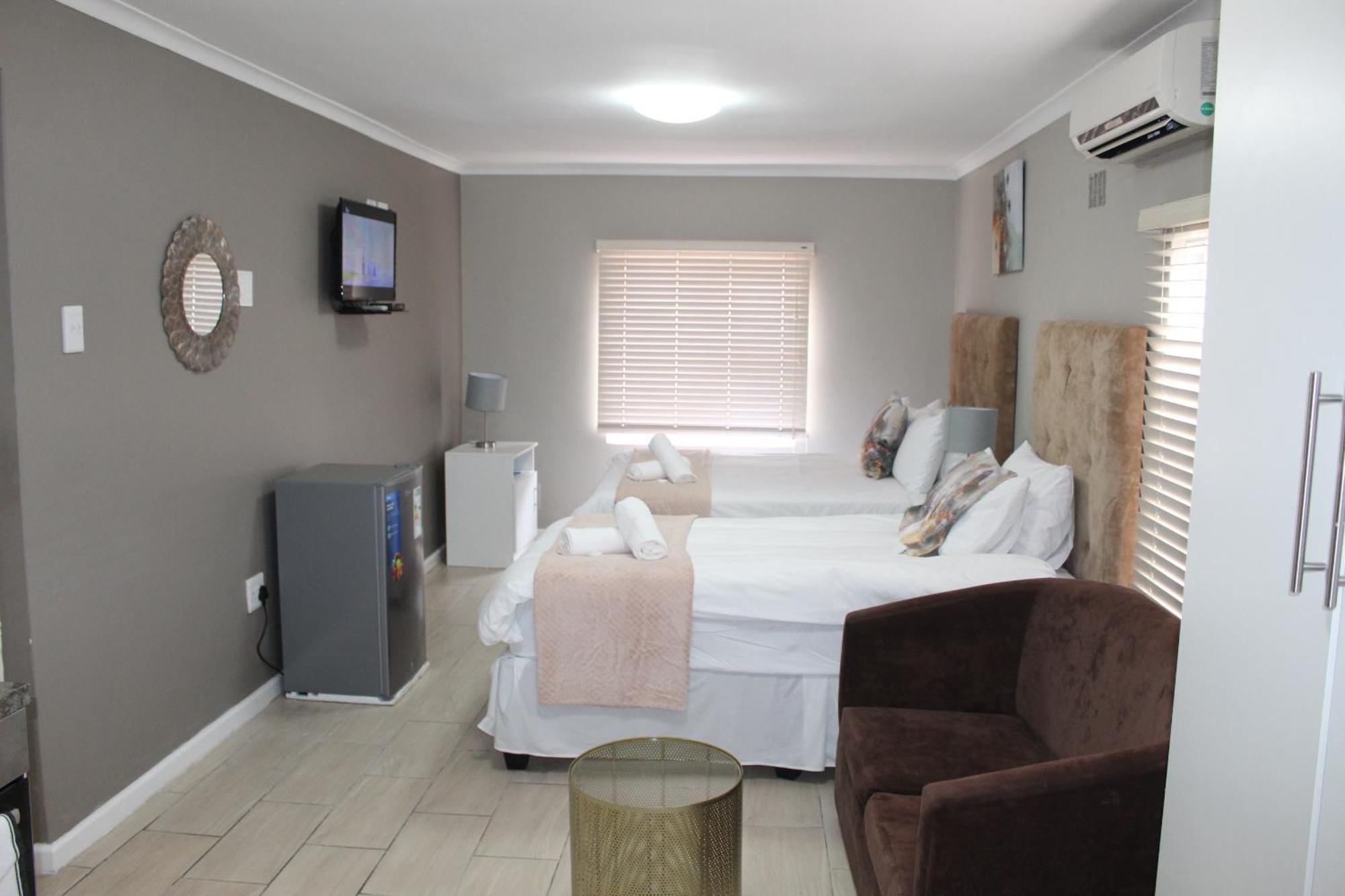 103Onwallace Self Catering Guest House Cape Town Bagian luar foto
