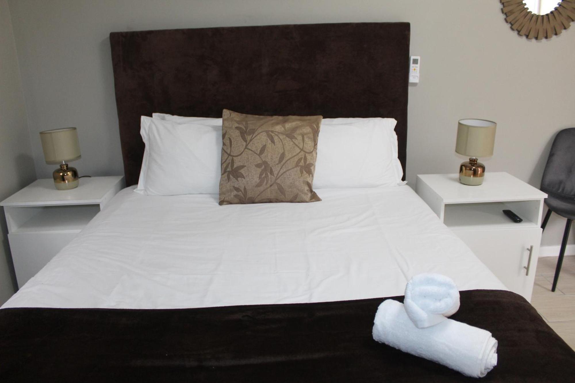103Onwallace Self Catering Guest House Cape Town Bagian luar foto