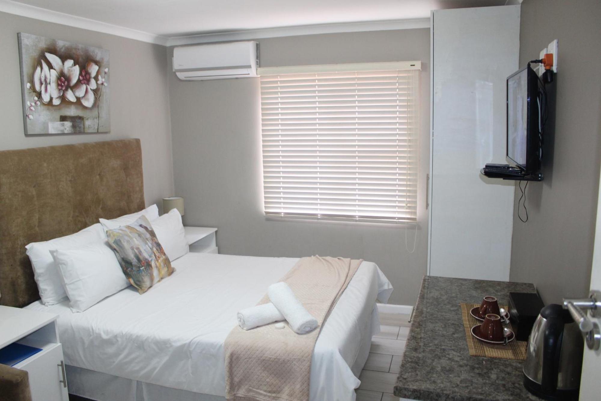 103Onwallace Self Catering Guest House Cape Town Bagian luar foto